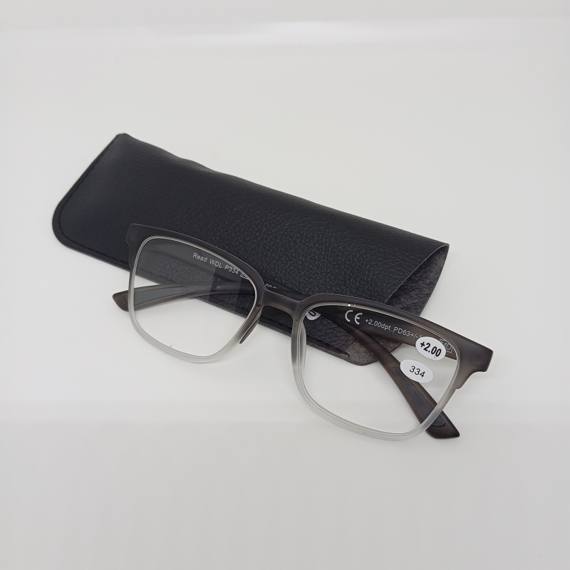 Очки корр с линзами из пластмасс  в футляре Read WDL p334