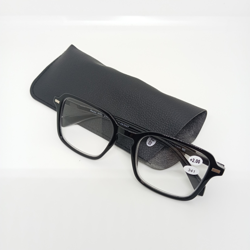 Очки корр с линзами из пластмасс в футляре Read WDL p341